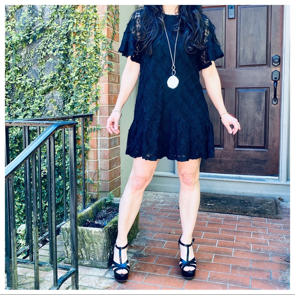 #37 PERFECT LITTLE BLACK LACE FULLY LINED DRESS - Picture 5 of 6
